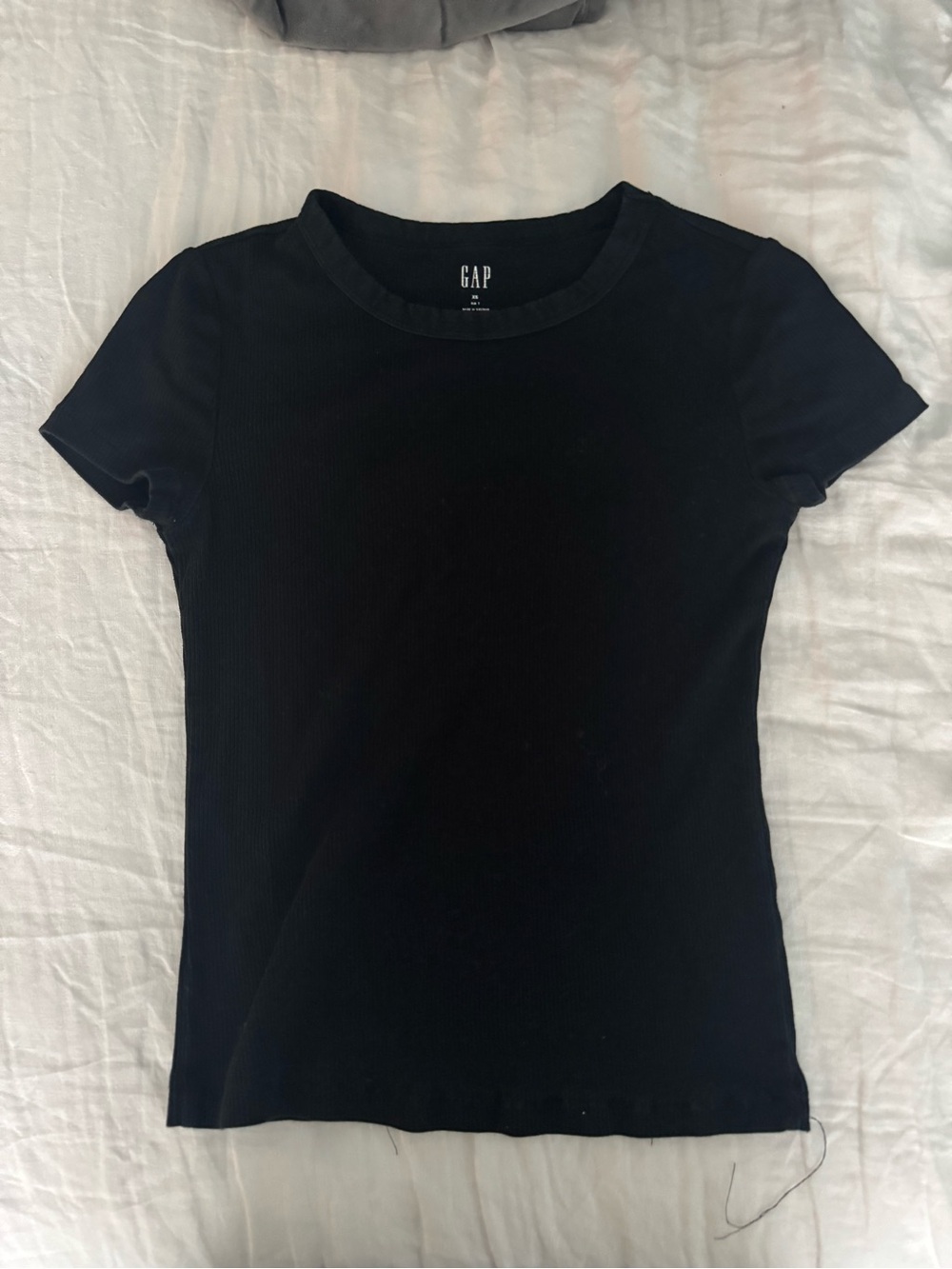 GAP Black Ribbed Crewneck Short Sleeve Tee